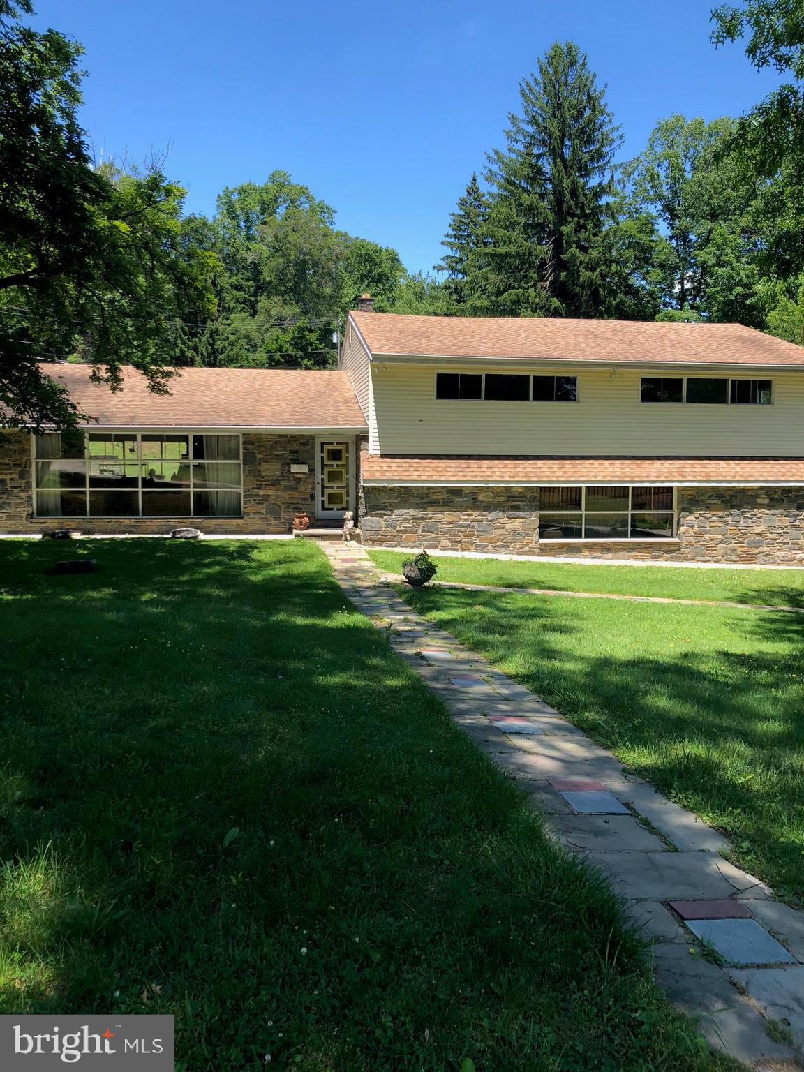 1030 Arboretum Road Wyncote, PA 19095 - Photo 2 of 4 Gallery Image 2