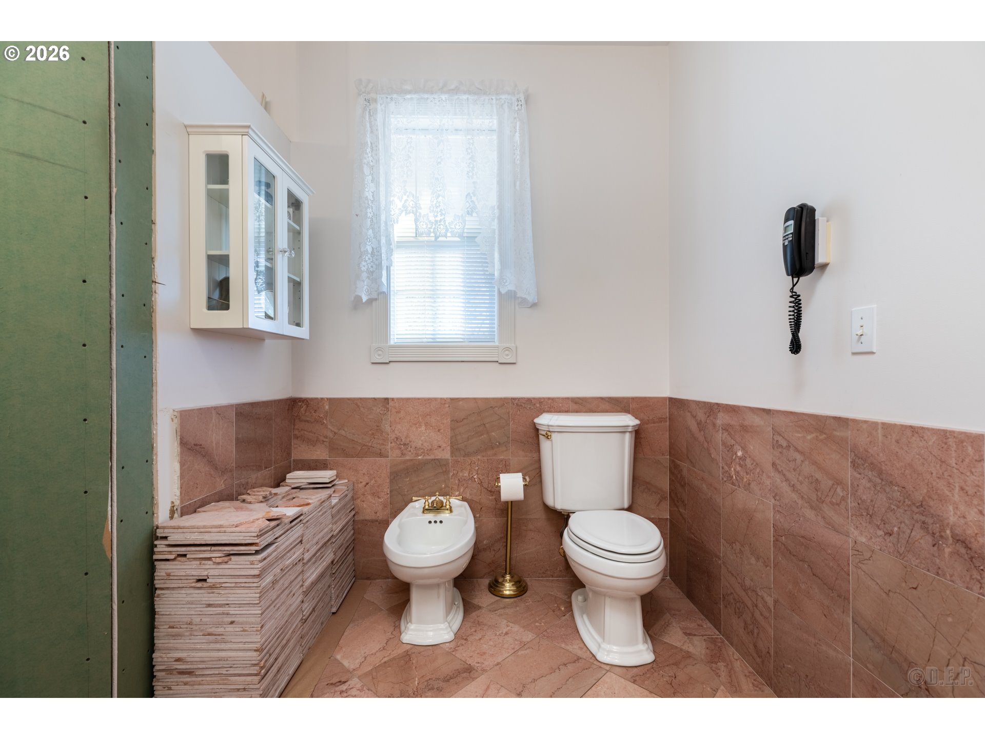 34085 Berg Road Warren, OR 97053 - Photo 19 of 47 Bathroom, Attached