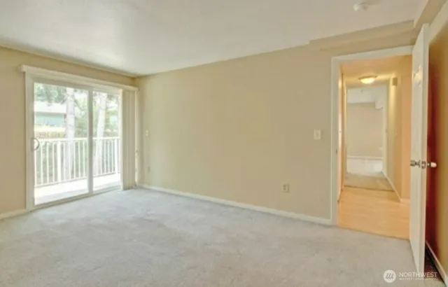 $2,100 | 9807 Northeast 124th Street, Unit 204, Kirkland, WA 98034