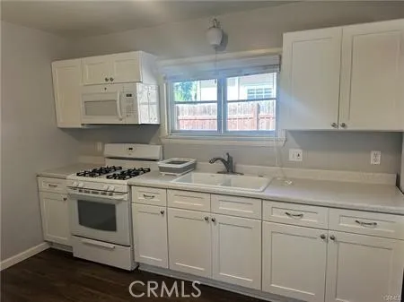 $2,000 | 735 West Lemon, Monrovia, CA 91016