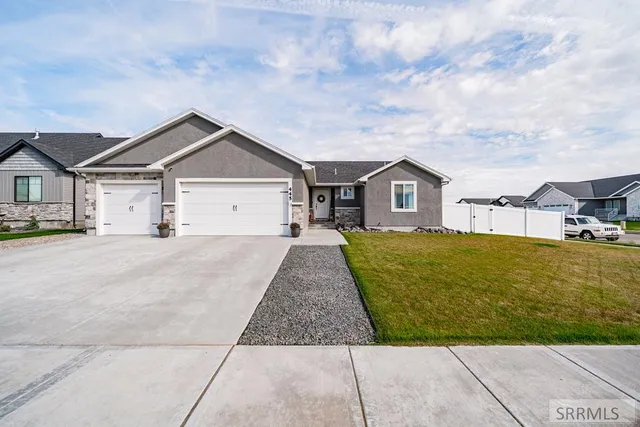 $525,000 | 445 Rock Hill Lane, Idaho Falls, ID 83401