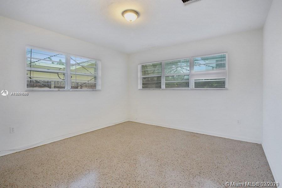321 Southwest 20th Road Miami, FL 33129 - Photo 6 of 10