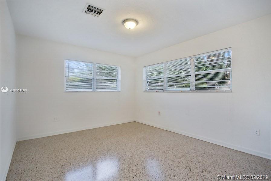 321 Southwest 20th Road Miami, FL 33129 - Photo 8 of 10