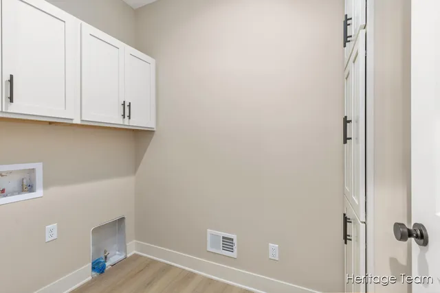 $378,900 | 3446 Riverwalk Drive, Unit 58, Hamilton, MI 49419