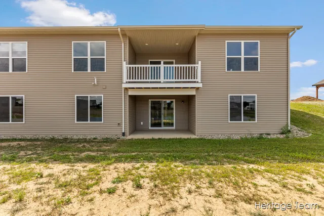 $378,900 | 3446 Riverwalk Drive, Unit 58, Hamilton, MI 49419