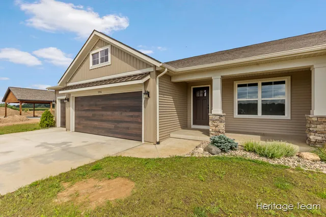 $378,900 | 3446 Riverwalk Drive, Unit 58, Hamilton, MI 49419