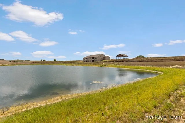 $378,900 | 3446 Riverwalk Drive, Unit 58, Hamilton, MI 49419