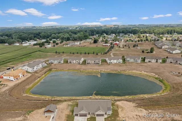 $378,900 | 3446 Riverwalk Drive, Unit 58, Hamilton, MI 49419