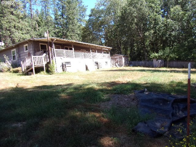 6116 Azalea-Glen Road Glendale, OR 97442 - Photo 2 of 28 Gallery Image 2