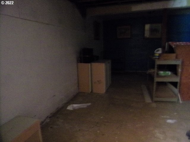 6116 Azalea-Glen Road Glendale, OR 97442 - Photo 24 of 28 Gallery Image 24