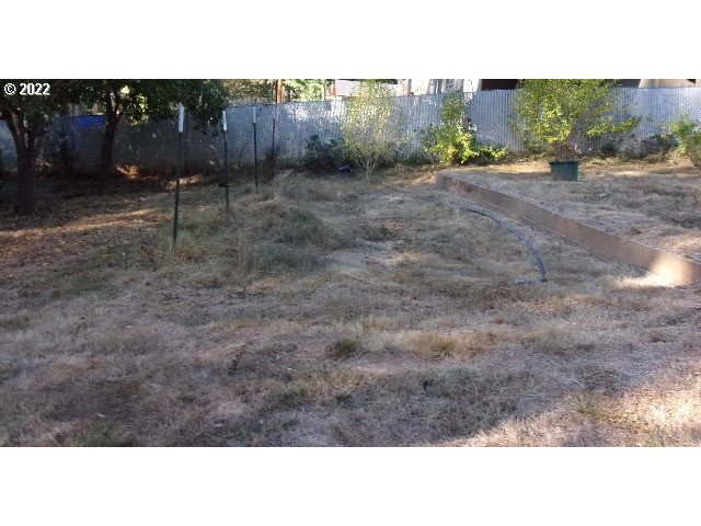 6116 Azalea-Glen Road Glendale, OR 97442 - Photo 25 of 28 Gallery Image 25