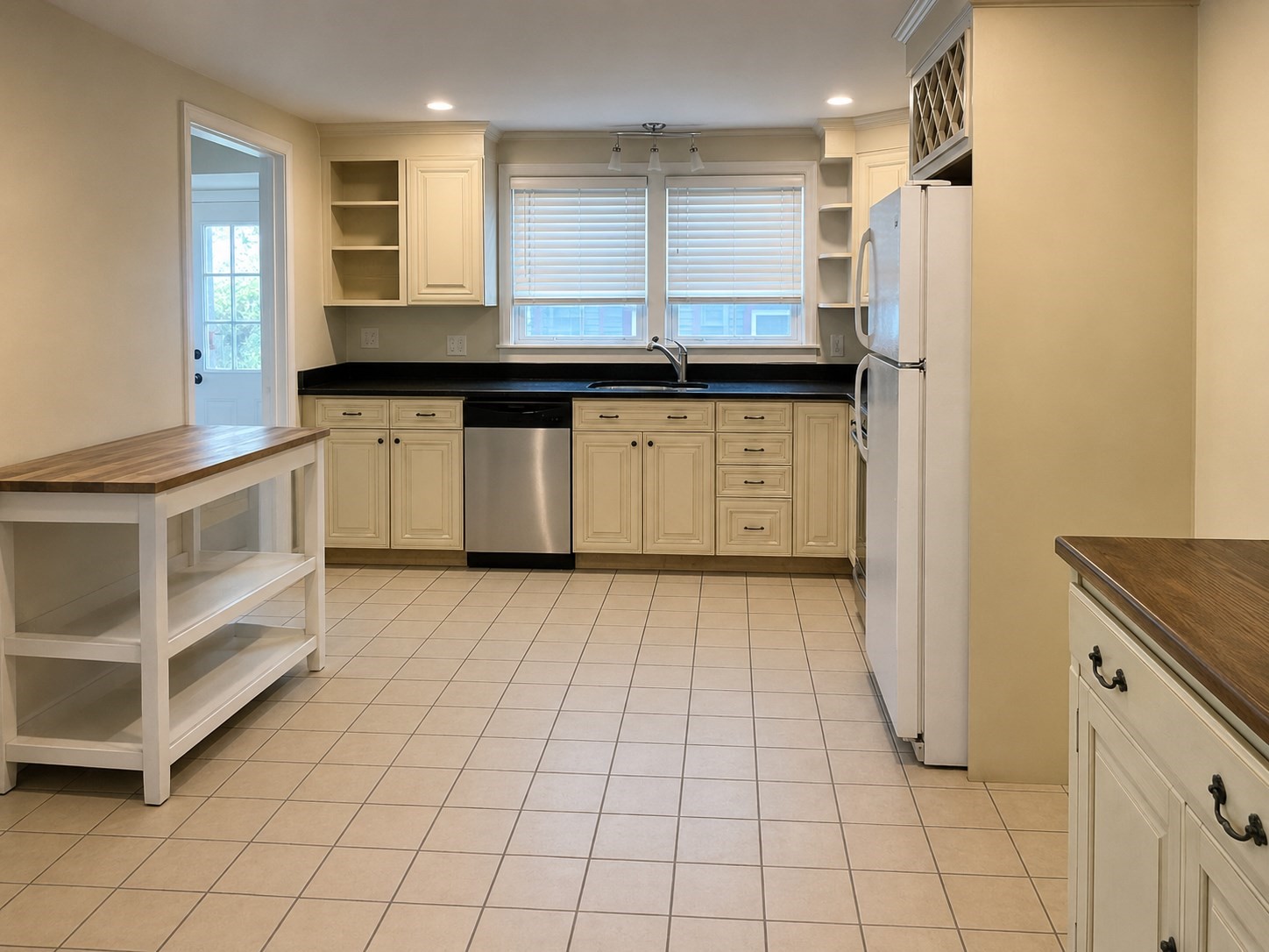 76 Central Street Georgetown, MA 01833 - Photo 35 of 38 Gallery Image 35