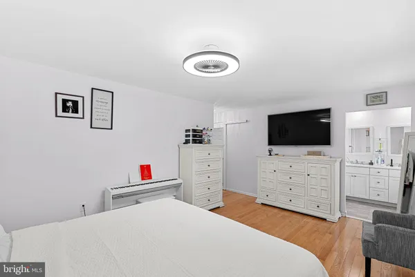 $935,000 | 6208 Ormandy Drive, Burke, VA 22015