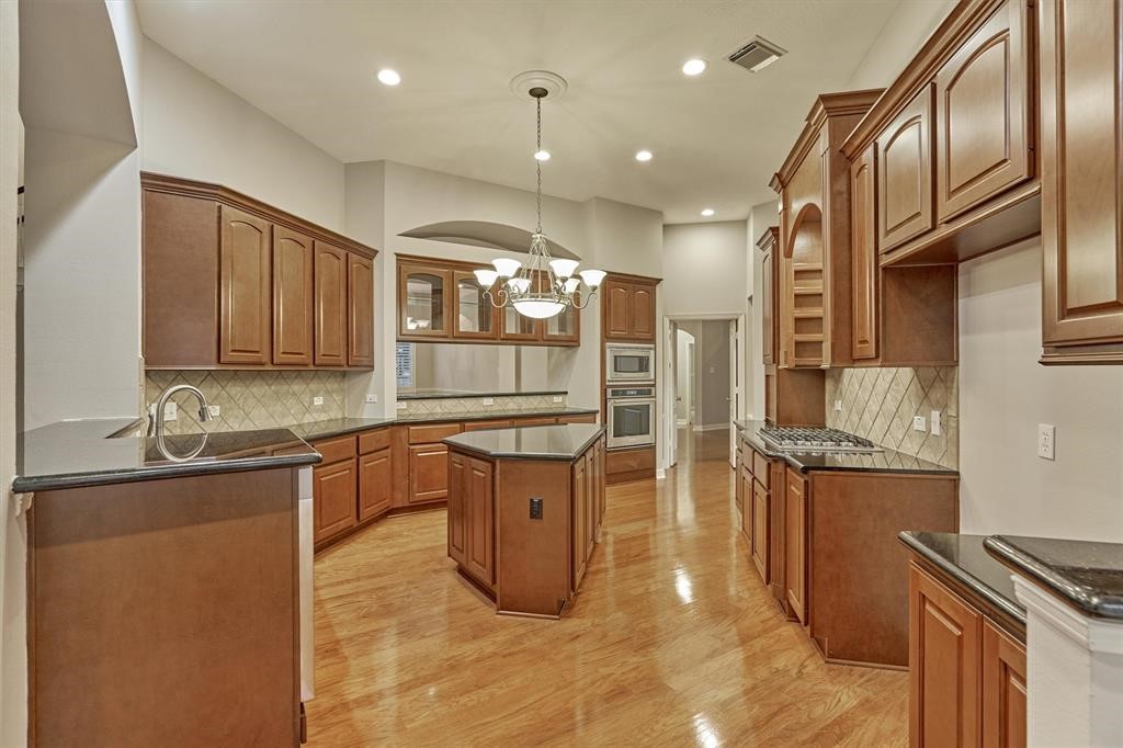 20806 East Cameron Ridge Drive Cypress, TX 77433 - Photo 11 of 45