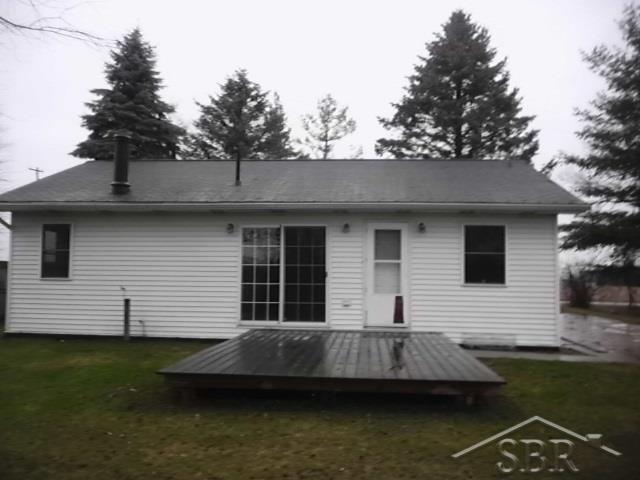 7055 Sarle Road Freeland, MI 48623 - Photo 21 of 24 31274874-20.JPG