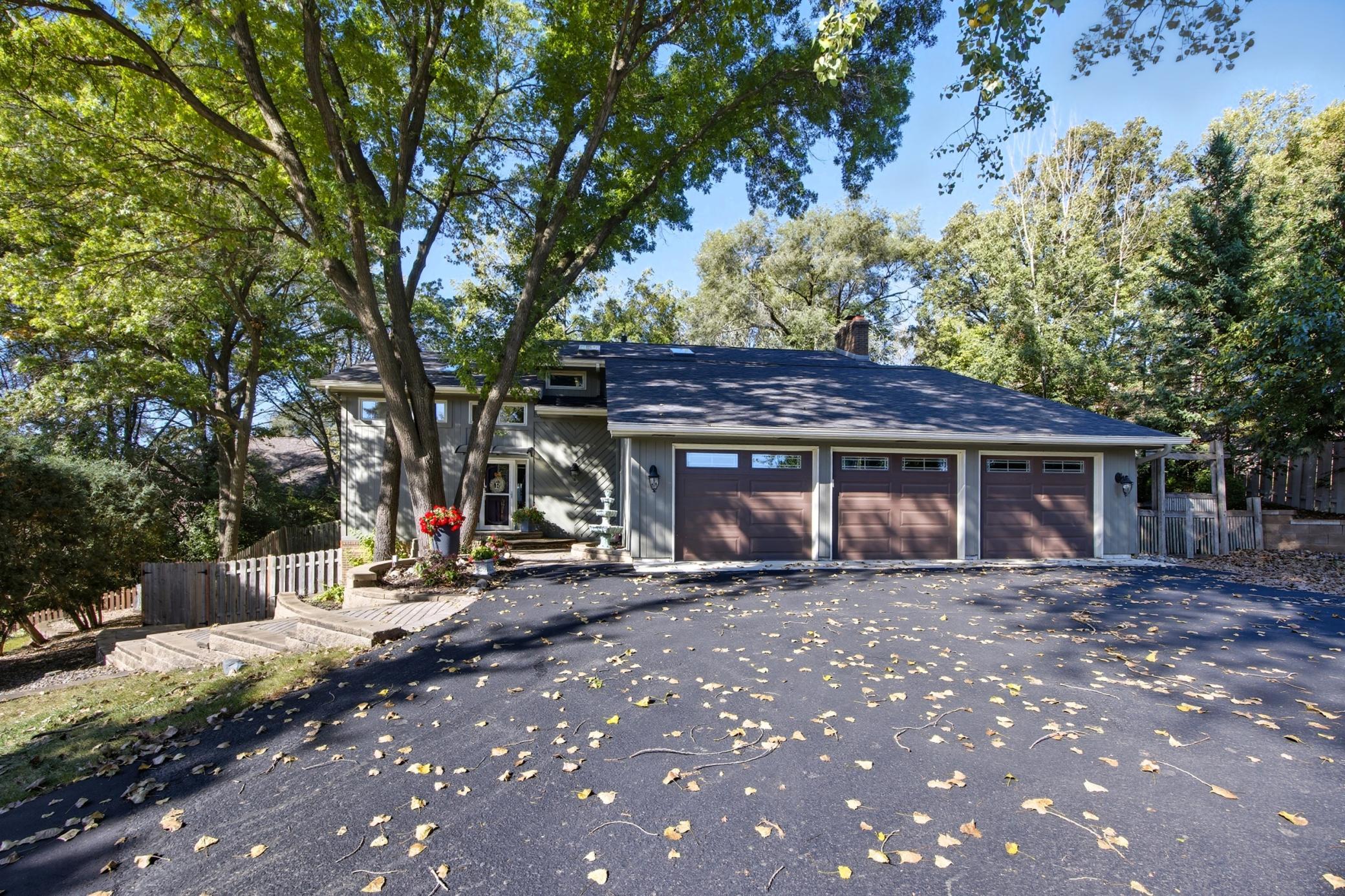 7720 Shaughnessy Road Edina, MN 55439 - Photo 5 of 37 Gallery Image 5
