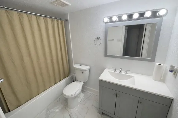 $1,550 | 12255 West Village Drive, Unit E, Houston, TX 77039