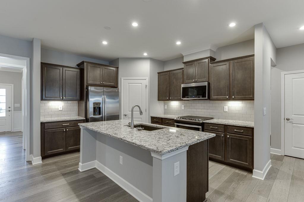 7314 Shady Tree Court Hoschton, GA 30548 - Photo 14 of 69