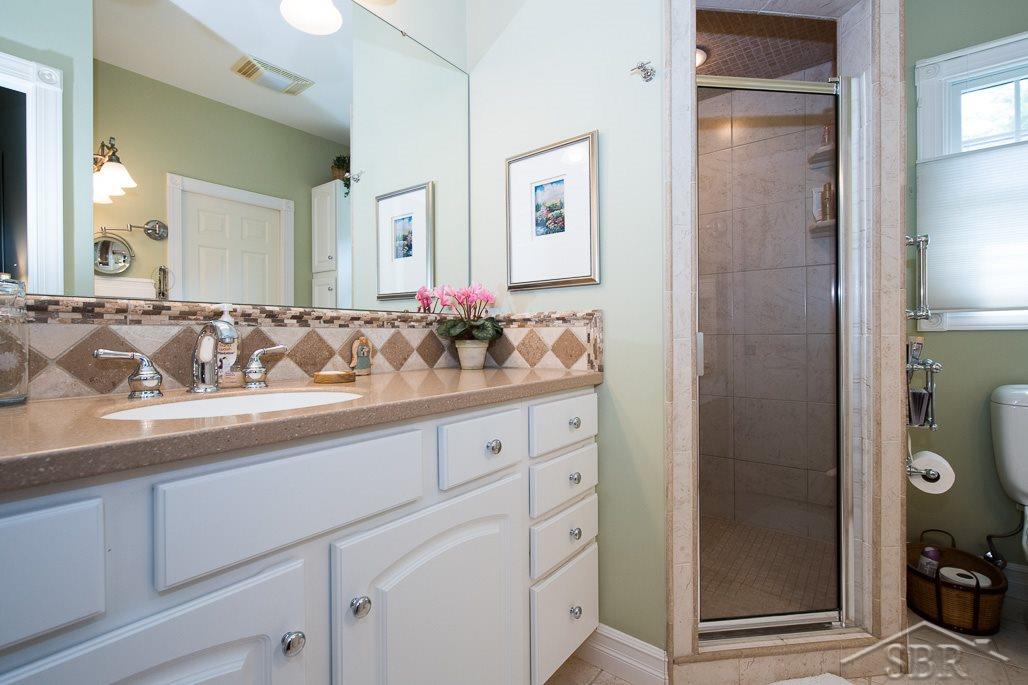 12220 Whisper Ridge Circle Freeland, MI 48623 - Photo 18 of 31 31383596-17.JPG