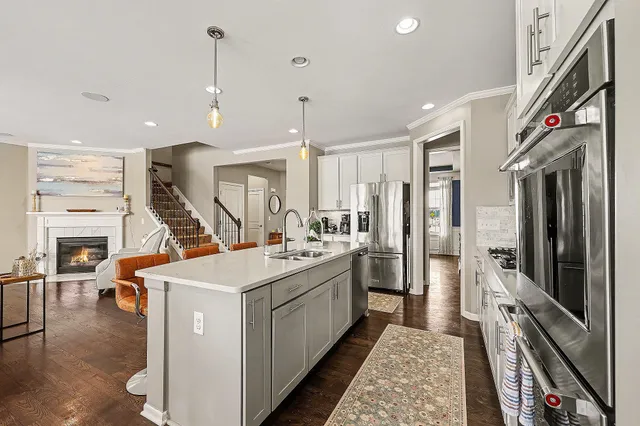 $659,900 | 16089 Diamante Drive, Macomb, MI 48044