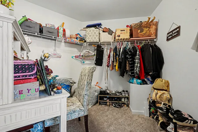 $659,900 | 16089 Diamante Drive, Macomb, MI 48044