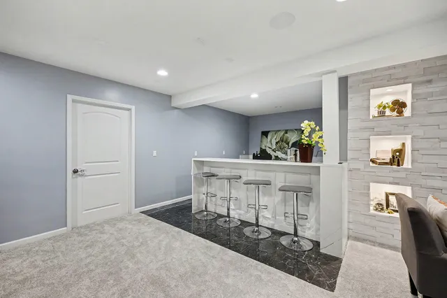 $659,900 | 16089 Diamante Drive, Macomb, MI 48044