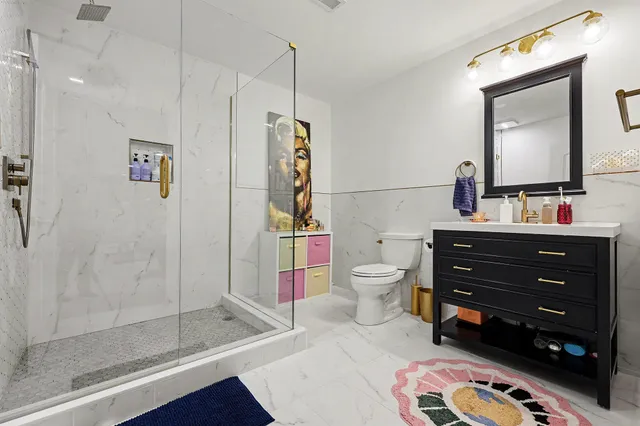 $659,900 | 16089 Diamante Drive, Macomb, MI 48044