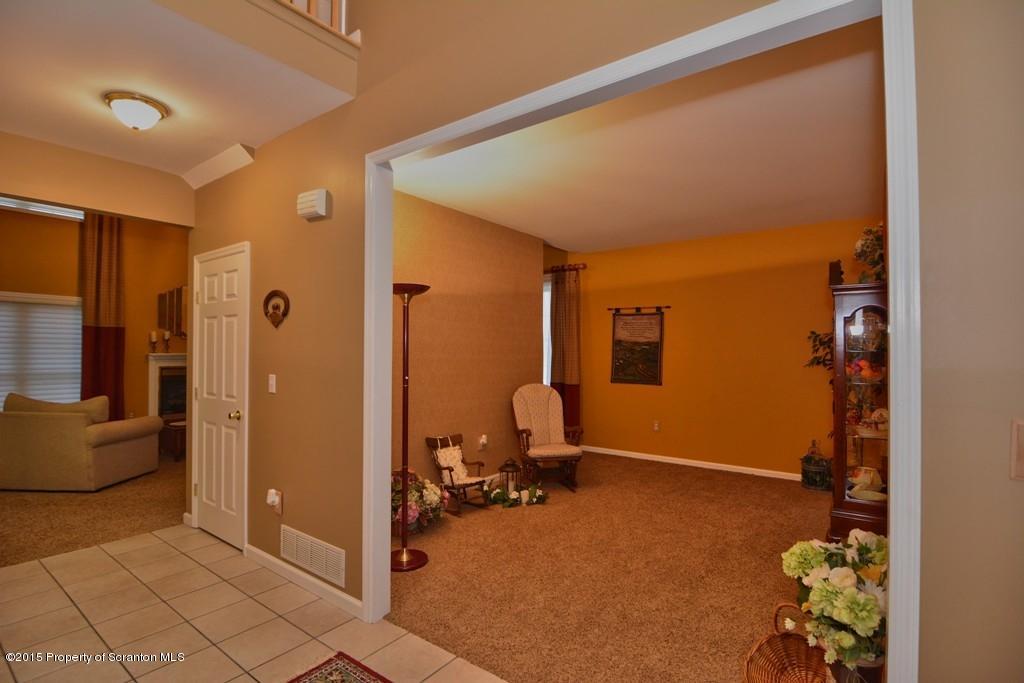 731 Laurel Road Mayfield, PA 18433 - Photo 16 of 81 Gallery Image 16