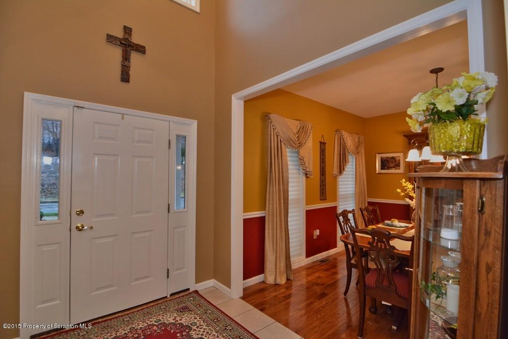 731 Laurel Road Mayfield, PA 18433 - Photo 17 of 81 Gallery Image 17