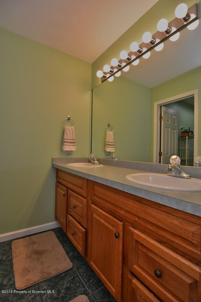 731 Laurel Road Mayfield, PA 18433 - Photo 55 of 81 Gallery Image 55
