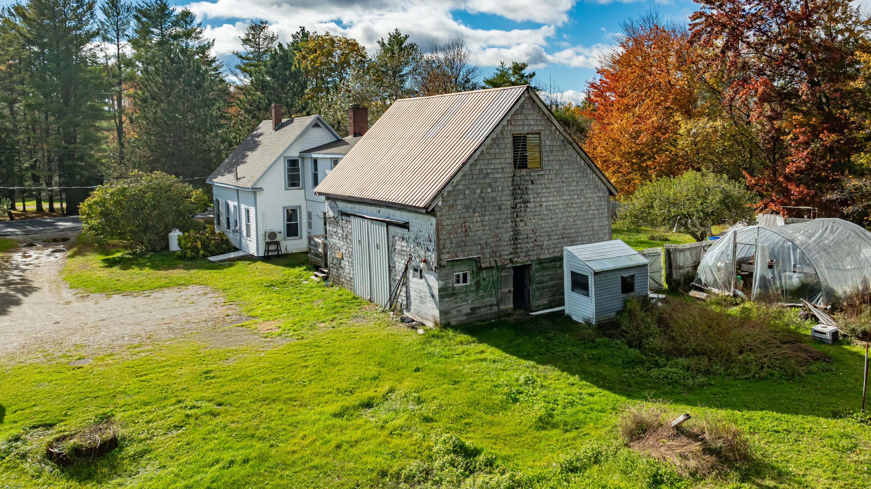 1465 Waterville Road Belfast, ME 04915 - Photo 21 of 31 Barn View