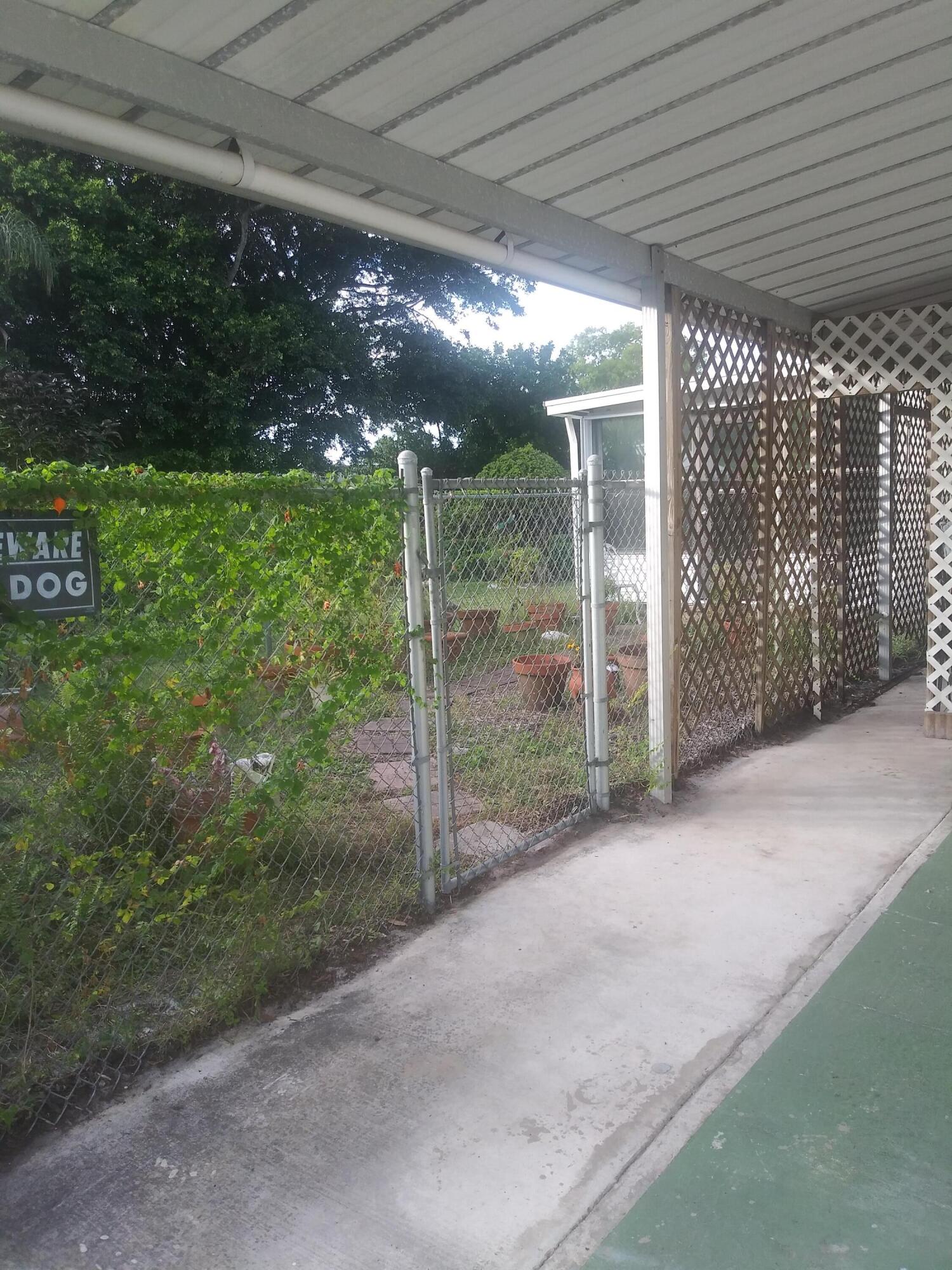 4605 Southeast Circle Way Stuart, FL 34997 - Photo 4 of 38 20211109_160644