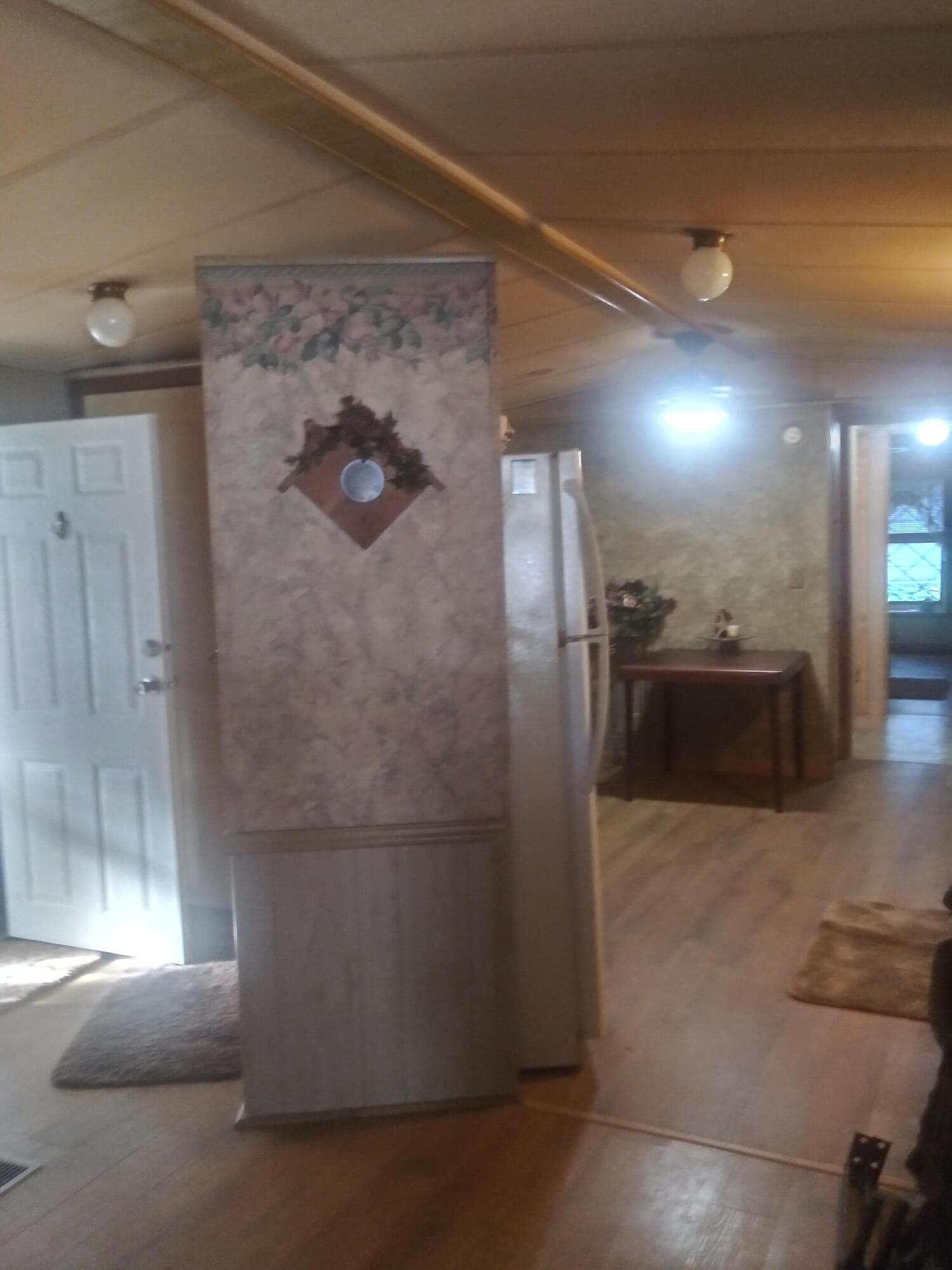 4605 Southeast Circle Way Stuart, FL 34997 - Photo 9 of 38 20211109_160726_HDR