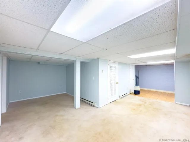 $1,950 | 111 Irving Left Side Street, Naugatuck, CT 06770