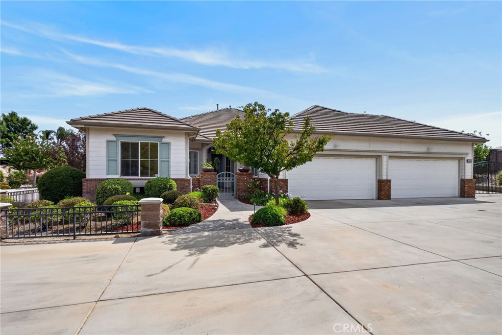 18063 Gwynn Court Riverside, CA 92508 - Photo 3 of 73 Gallery Image 3