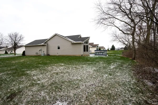 $287,590 | 811 Falcon Creek Parkway, Fort Wayne, IN 46845