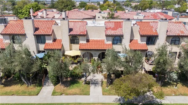 $485,000 | 14325 Terra Bella Street, Panorama City, CA 91402
