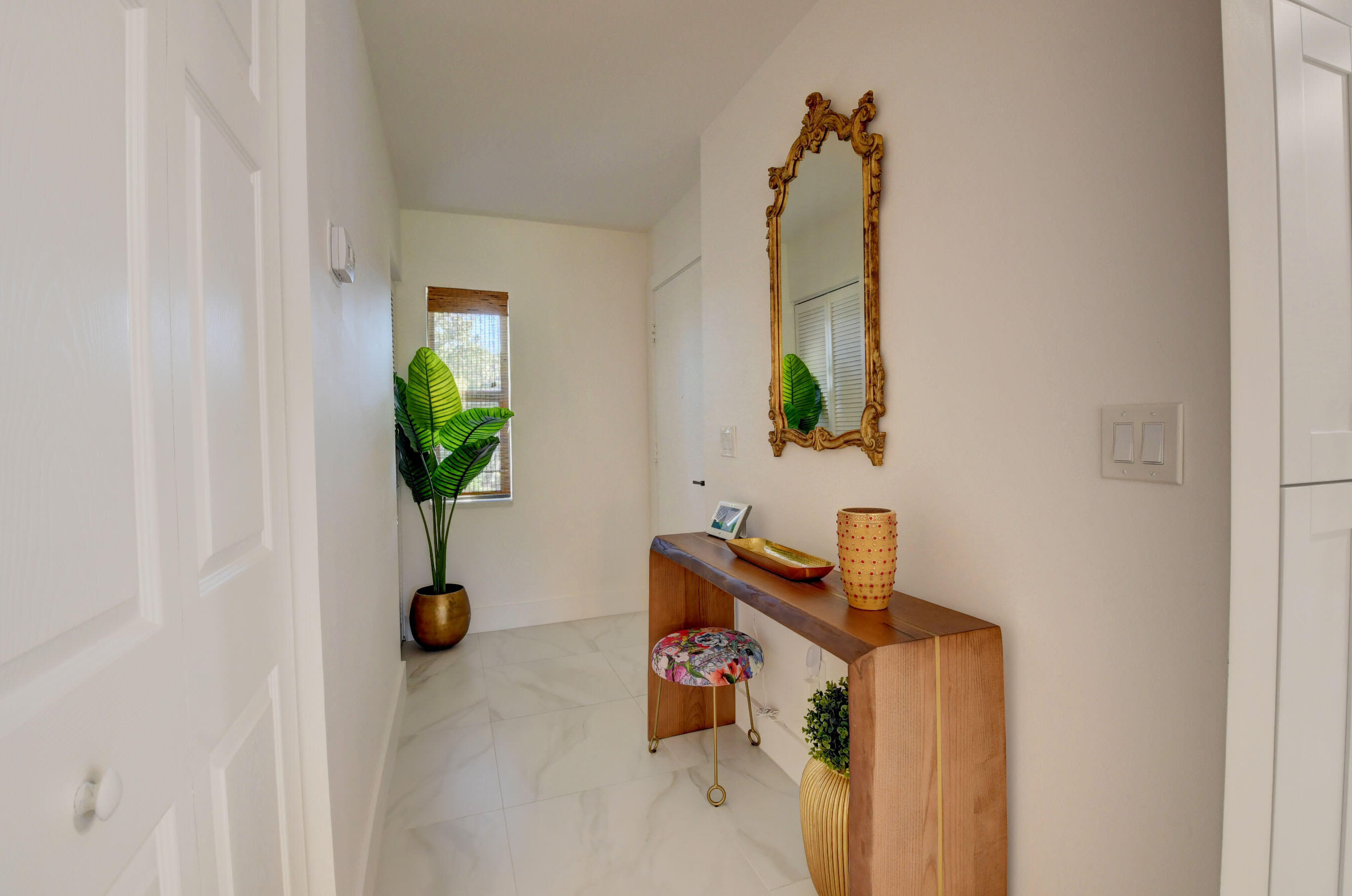 9276 Vista Del Lago, Unit 30B Boca Raton, FL 33428 - Photo 15 of 39 ENTRY HALL