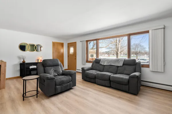 $127,900 | 315 14th Street Northwest, Austin, MN 55912