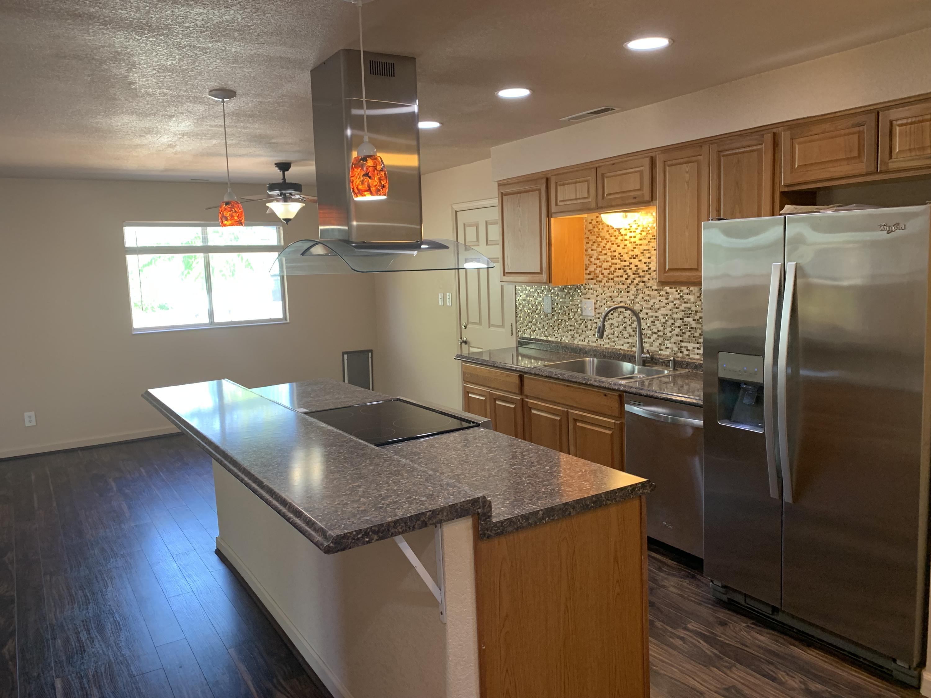 1186 Echo Road Redding, CA 96002 - Photo 3 of 21 IMG_4007