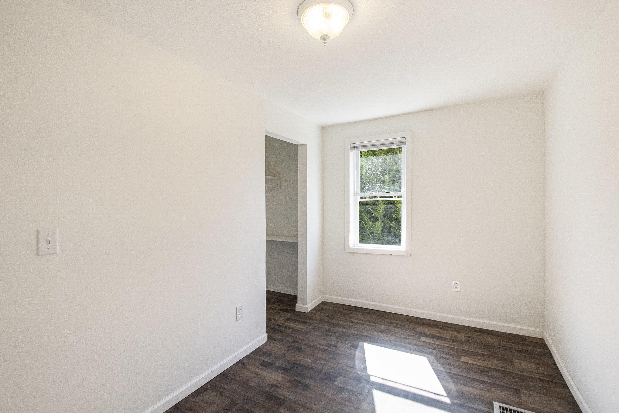 16967 Jones Lake Road Lansing, MI 48906 - Photo 13 of 15 13