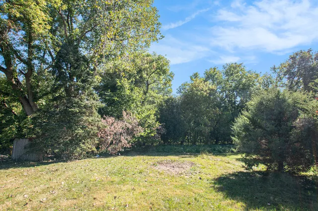 $120,000 | 16967 Jones Lake Road, Lansing, MI 48906