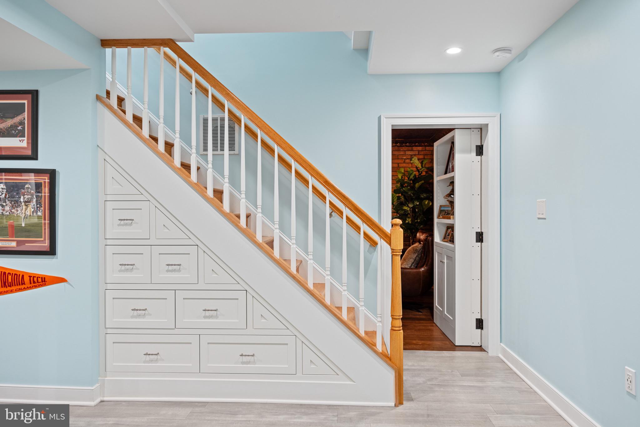 326 State Street Annapolis, MD 21403 - Photo 20 of 39 Hidden Entrance to Speakeasy