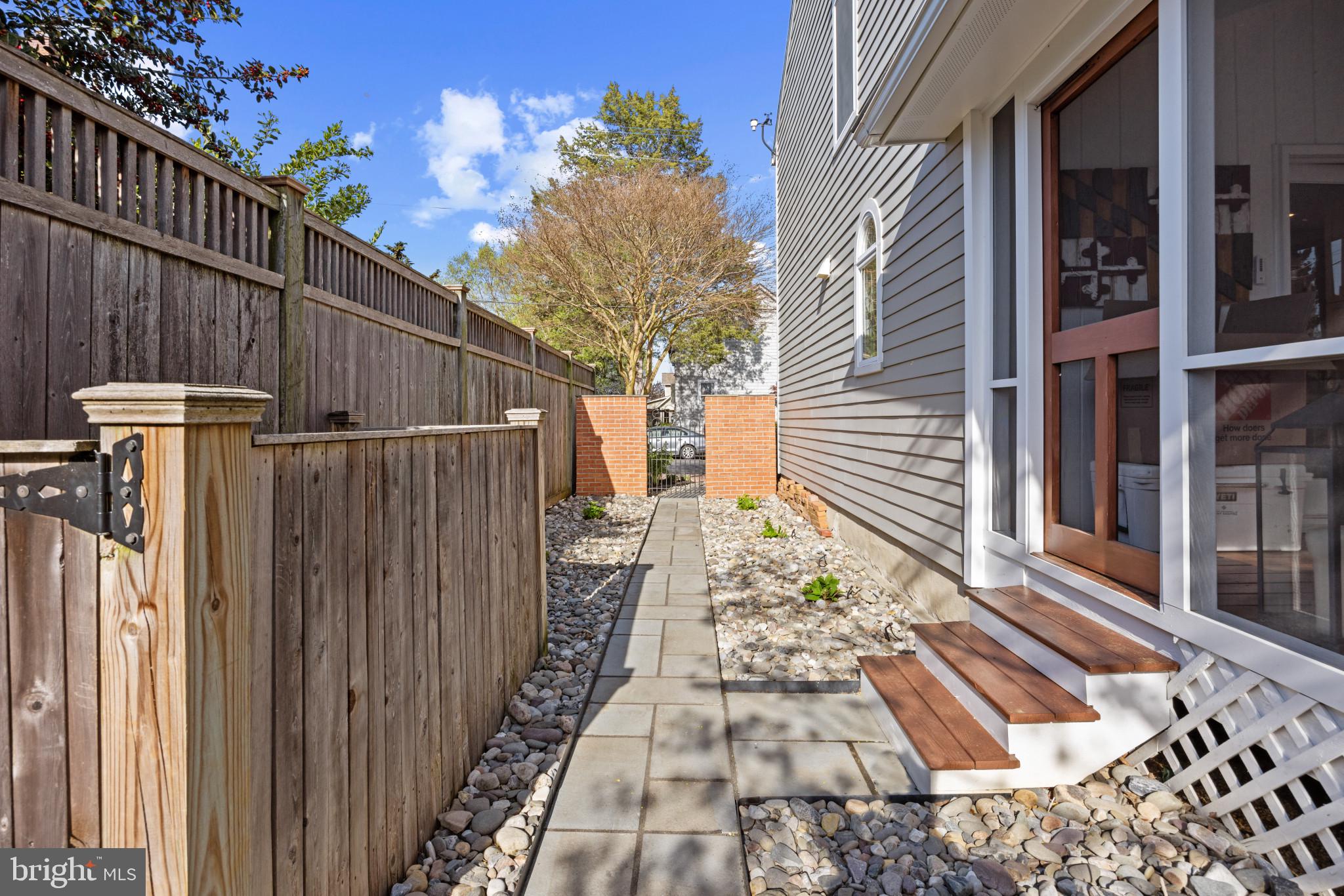 326 State Street Annapolis, MD 21403 - Photo 31 of 39 Driveway Access to Backyard