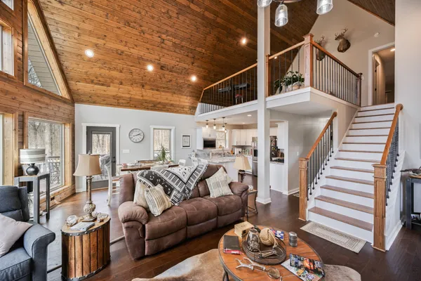 $689,900 | 196 Sportsman Cove, Huntingdon, TN 38344