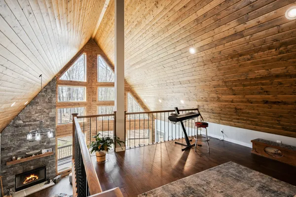 $689,900 | 196 Sportsman Cove, Huntingdon, TN 38344