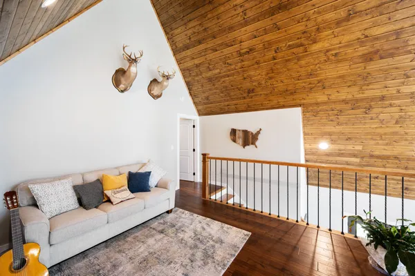 $689,900 | 196 Sportsman Cove, Huntingdon, TN 38344