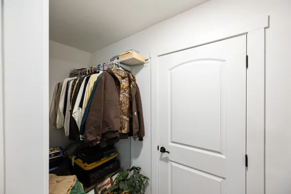 $689,900 | 196 Sportsman Cove, Huntingdon, TN 38344