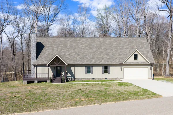 $689,900 | 196 Sportsman Cove, Huntingdon, TN 38344