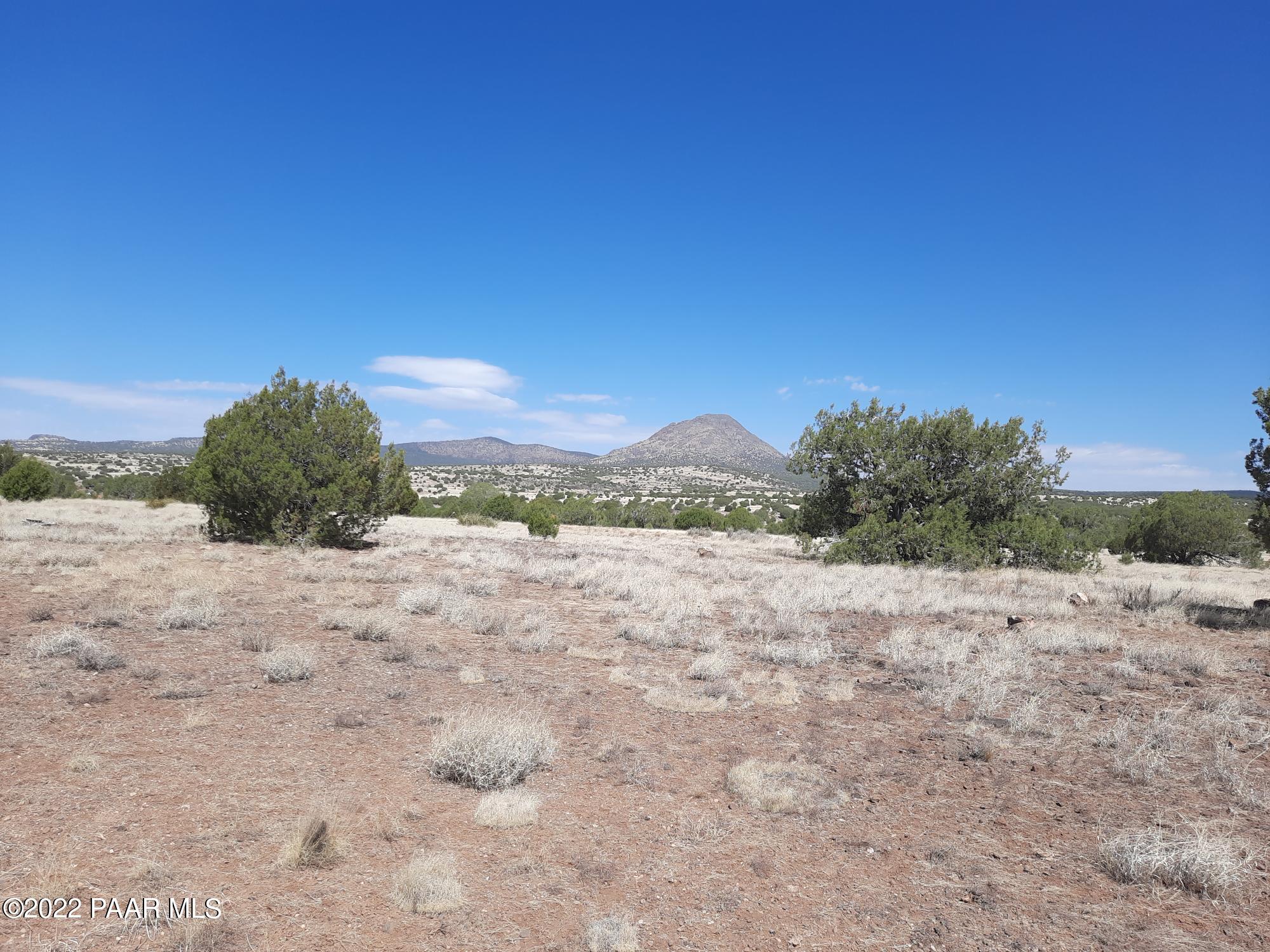 11599 West Rawhide Ranch Road Ash Fork, AZ 86320 - Photo 3 of 14 20220618_094930